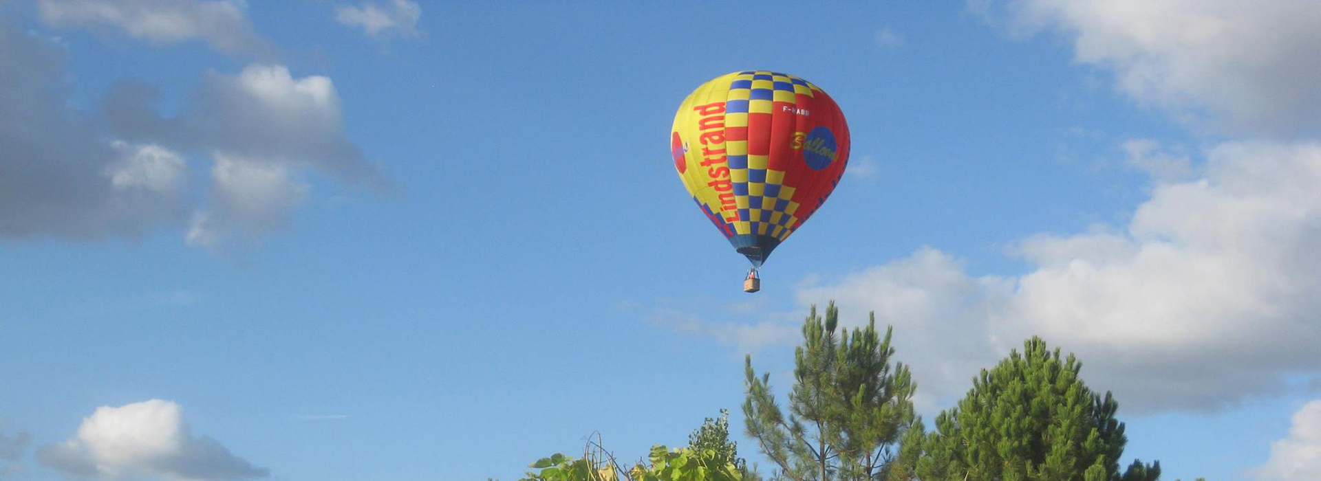 faire de la montgolfiere près du camping